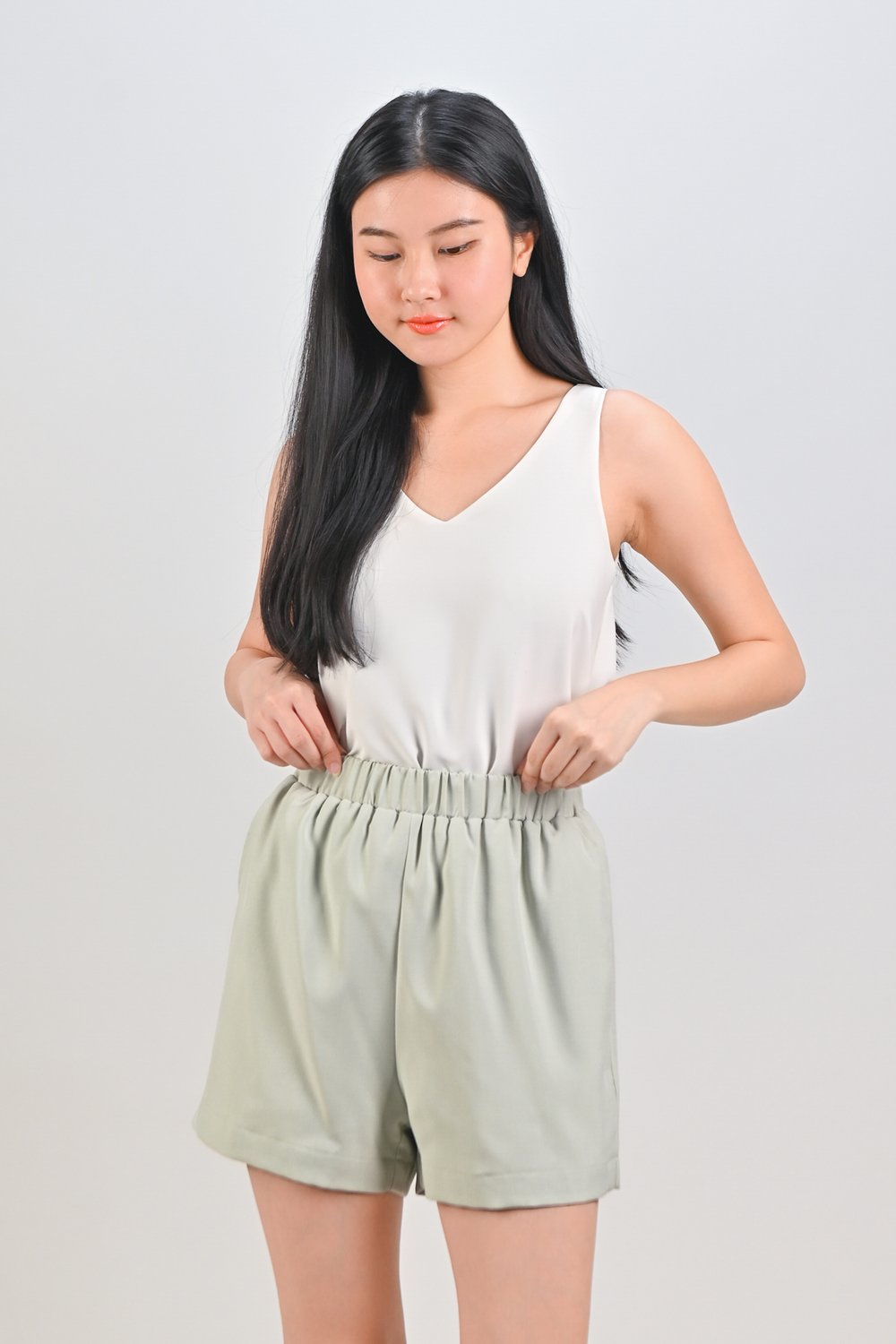 ZENYA ELASTIC-WAIST SHORTS IN MINT GREEN
