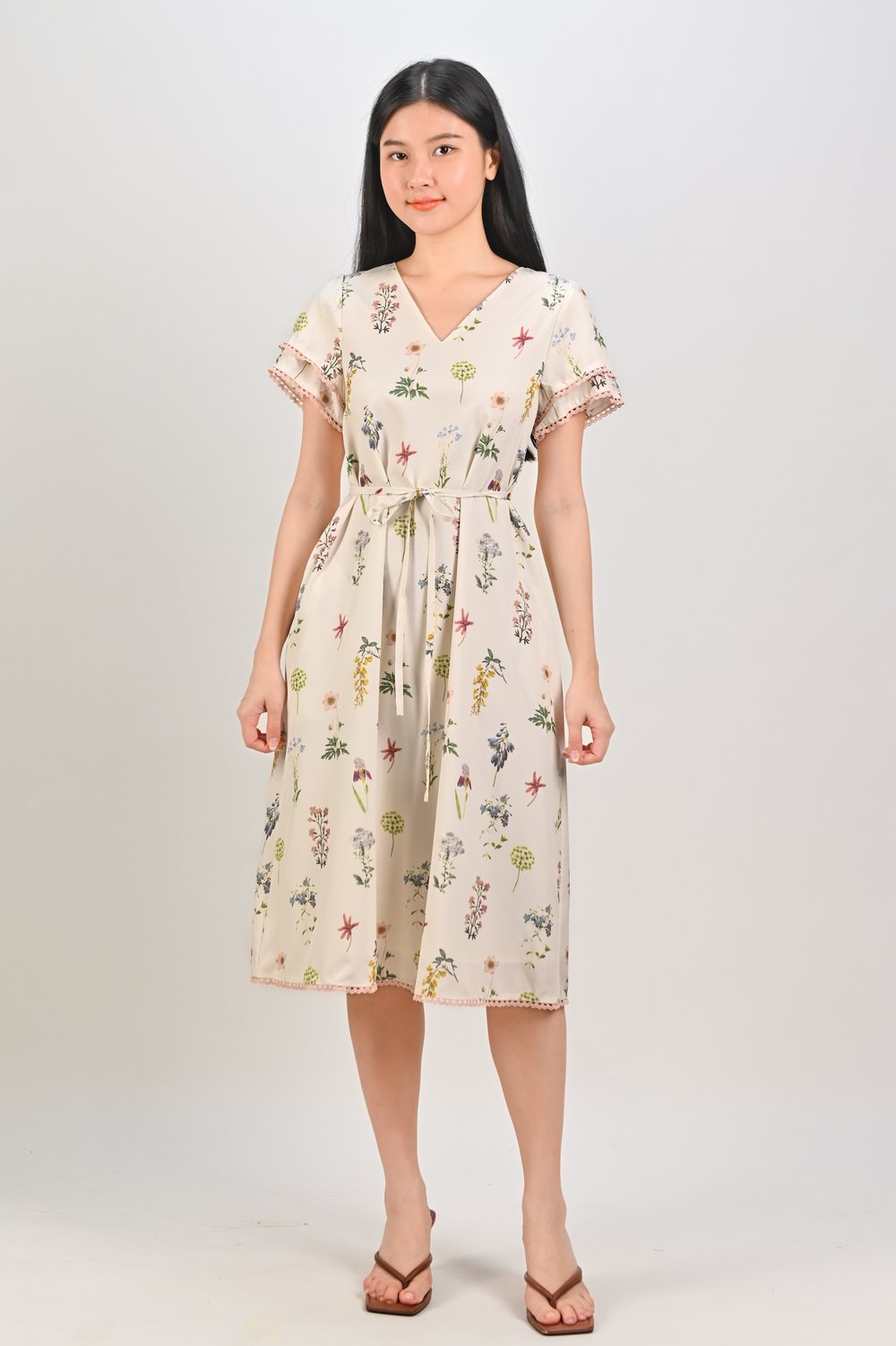 VEDA CREAM FLORAL LAYERED-SLEEVES DRESS