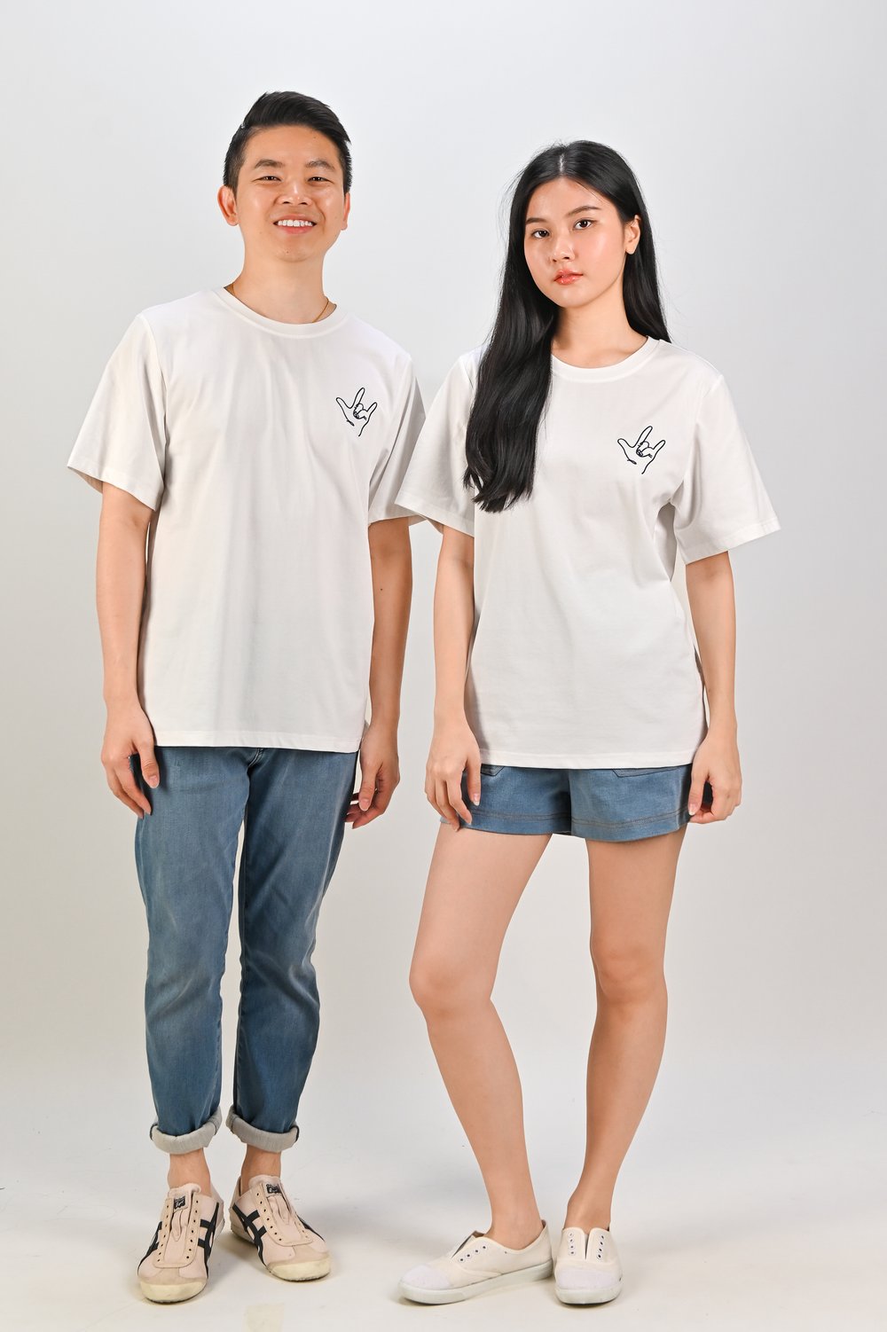 EXTRA-AWE-DINARY WHITE UNISEX TEE