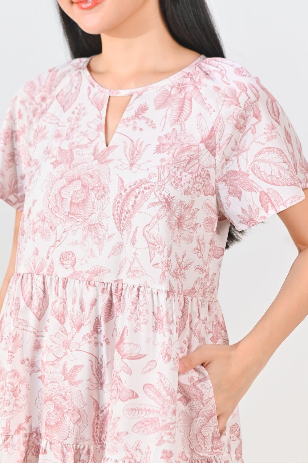 NOVALE CUT-OUT BABYDOLL DRESS IN PINK PORCELAIN