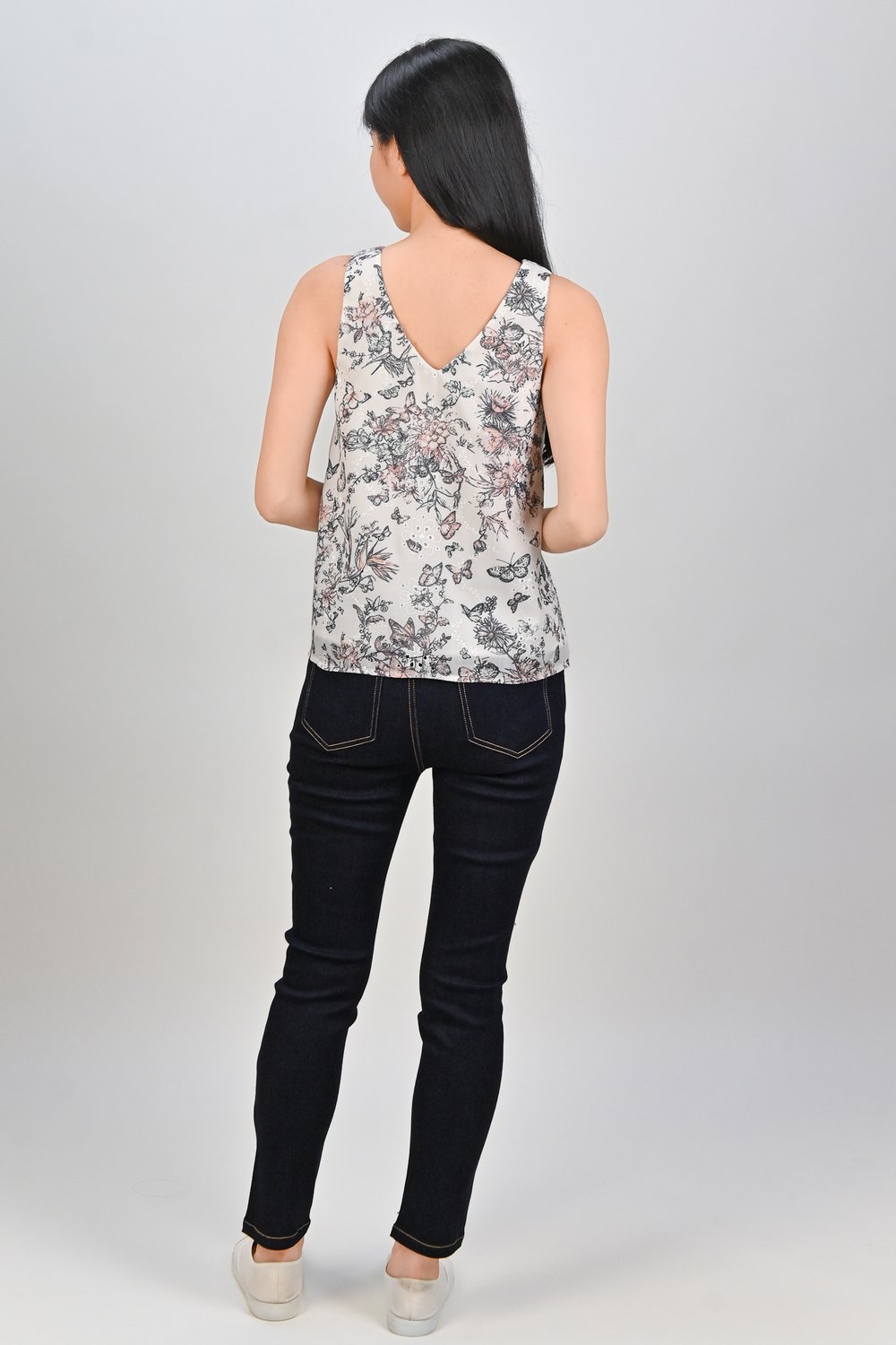 HARI BUTTERFLY TWO-WAY TOP IN PEACH