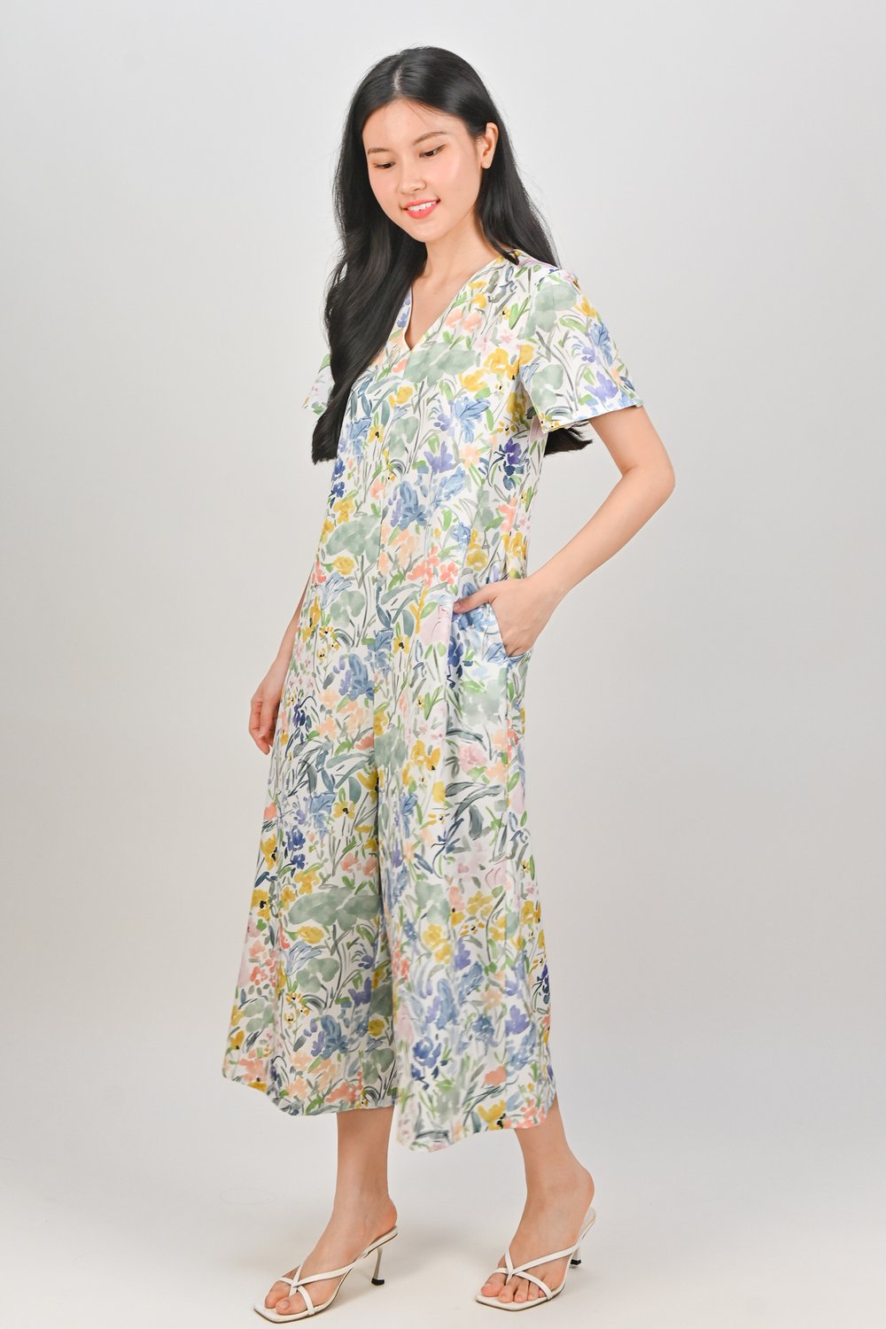 VIONNA WATERCOLOUR FLORAL SLEEVED JUMPSUIT
