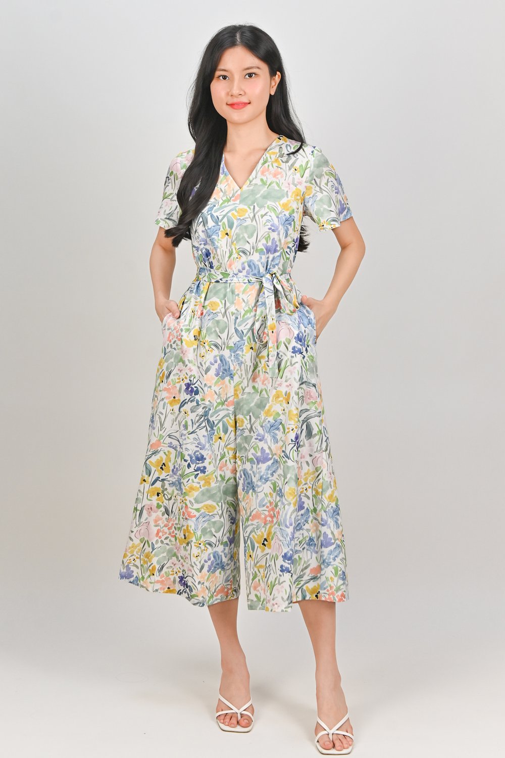VIONNA WATERCOLOUR FLORAL SLEEVED JUMPSUIT