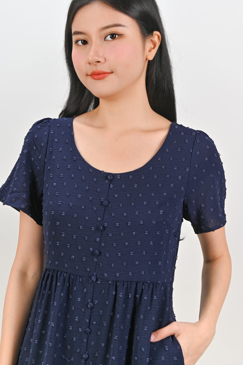 EVIENNE DOTTY SCOOP-NECK SLEEVED DRESS IN NAVY