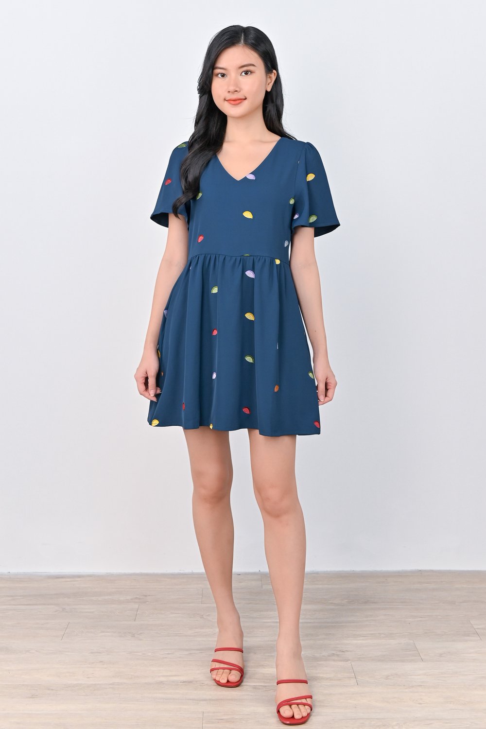 CURRY PUFFS EMB. V-NECK DRESS-ROMPER