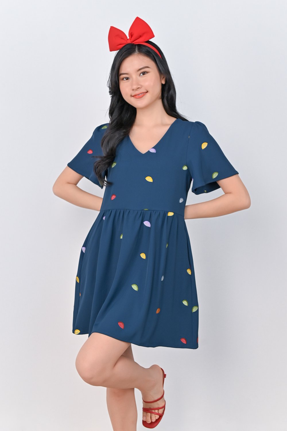 CURRY PUFFS EMB. V-NECK DRESS-ROMPER