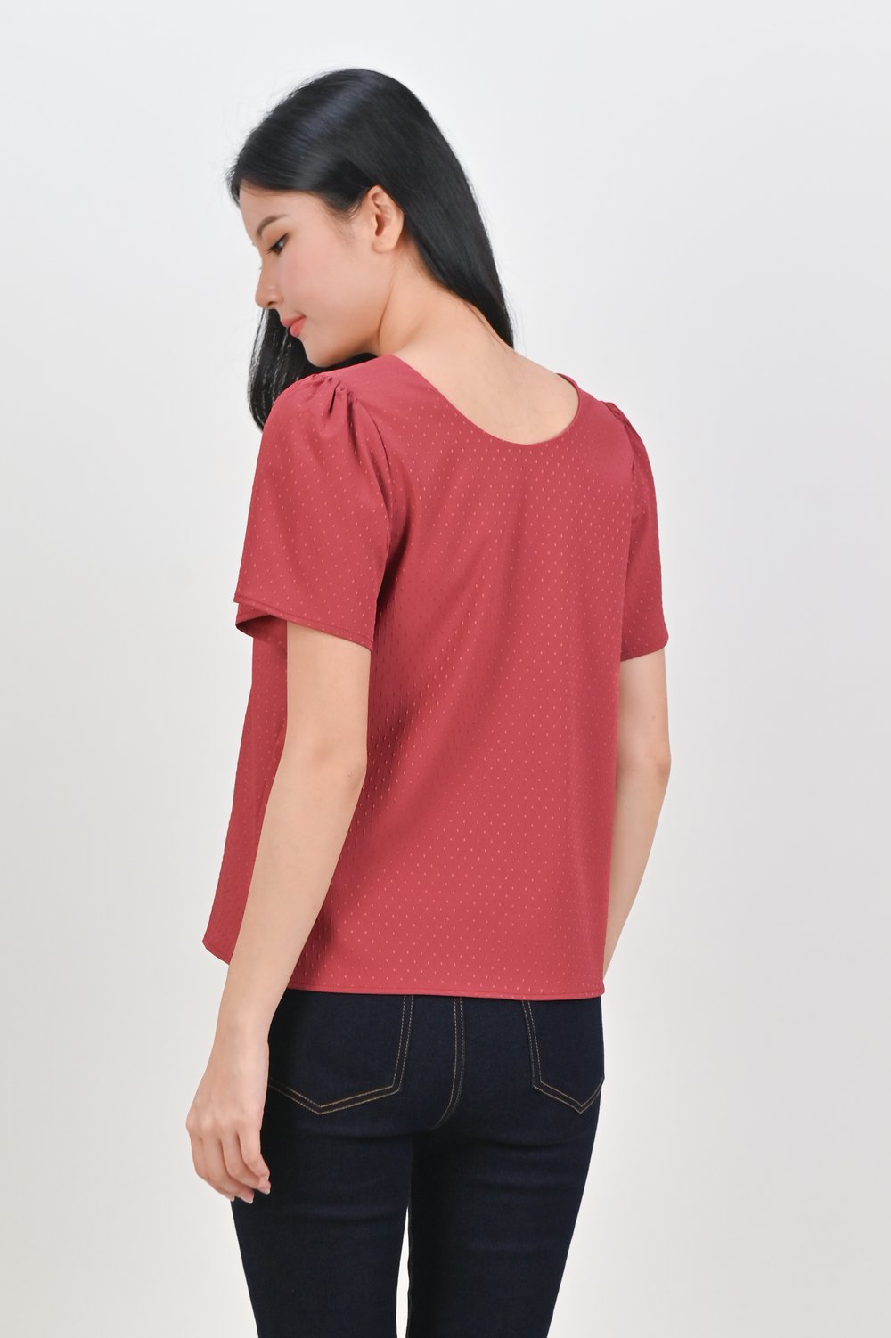 CIELA DOTTY SLEEVED TOP IN STRAWBERRY