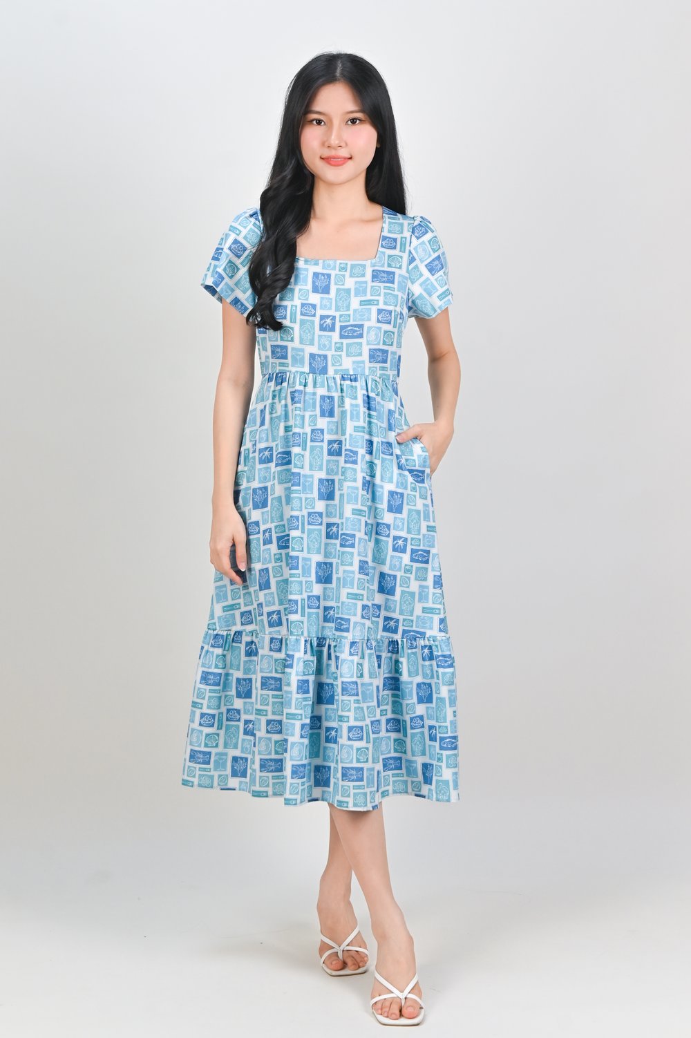 BLUE LOBSTER STAMPS SQUARE-NECK SLEEVED MIDI DRESS