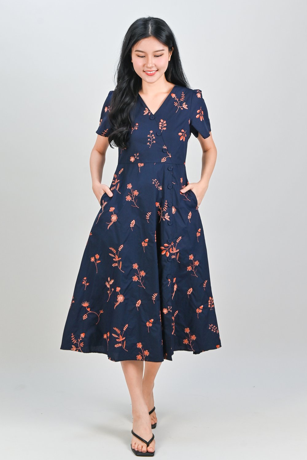 SOLSTICE NAVY EMBROIDERED SLEEVED MIDI DRESS
