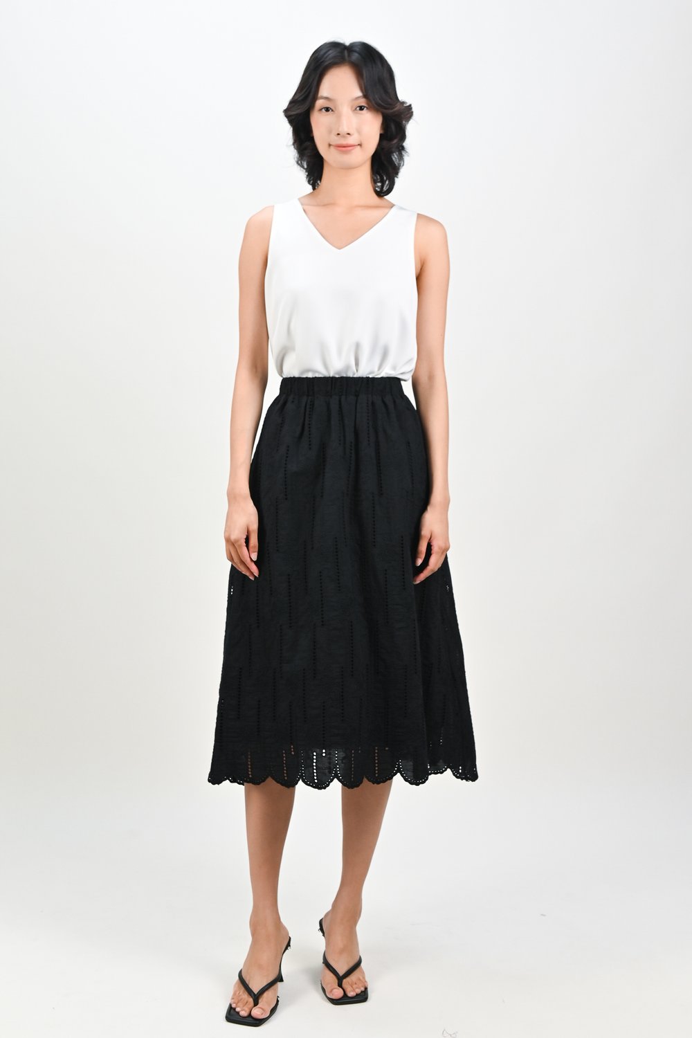 SENIRA EYELET ELASTIC-WAIST SKIRT IN BLACK