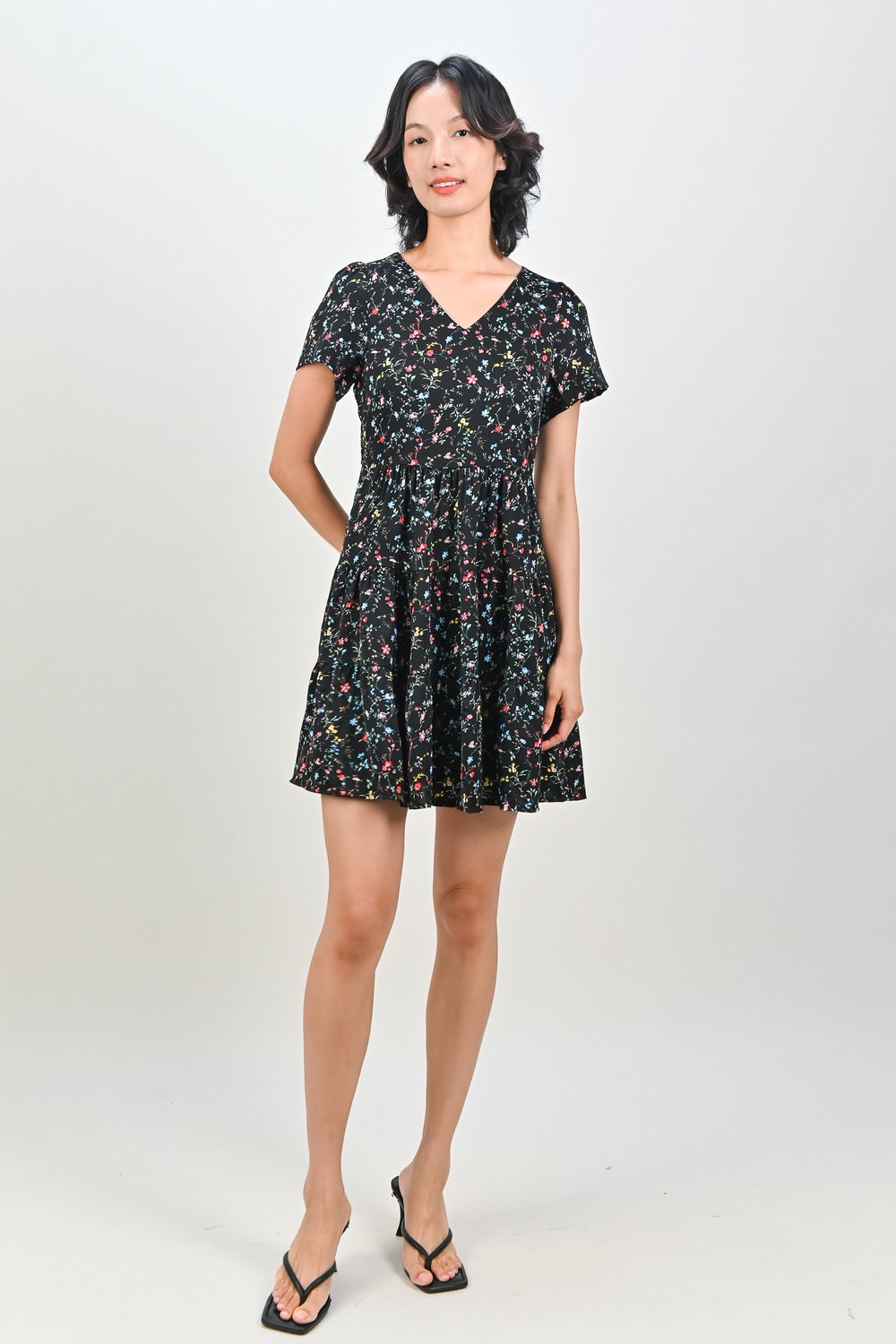 AIRA BLACK FLORAL V-NECK BABYDOLL DRESS
