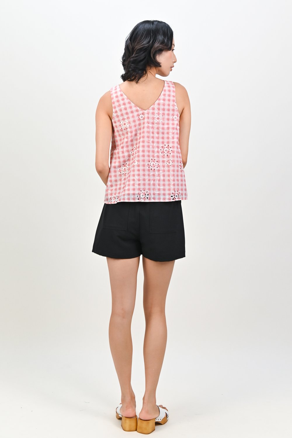 KIRALII GINGHAM EYELET TWO-WAY TOP IN PINK