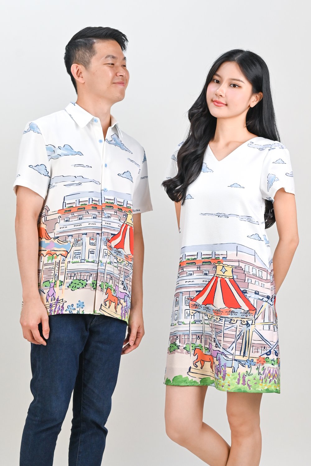 COLONIAL COURTYARD SLEEVED SHIFT DRESS