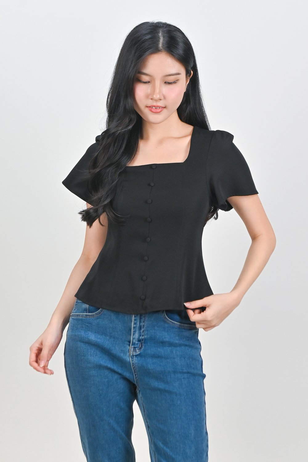 ADALYA SLEEVED SQUARE-NECK PEPLUM TOP IN BLACK