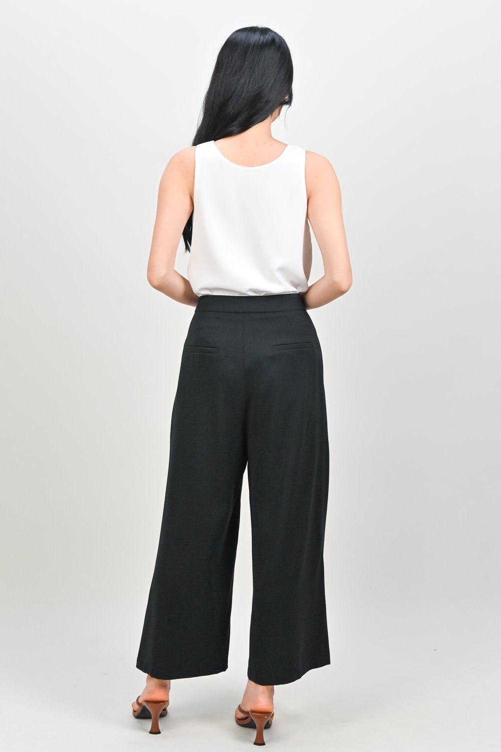 LYNN PANTS IN BLACK
