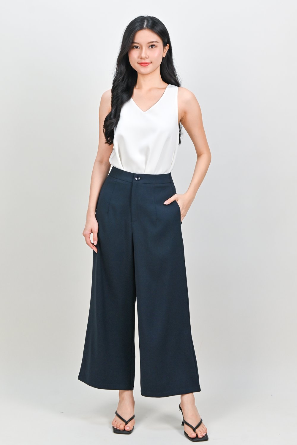 LYNN PANTS IN NAVY