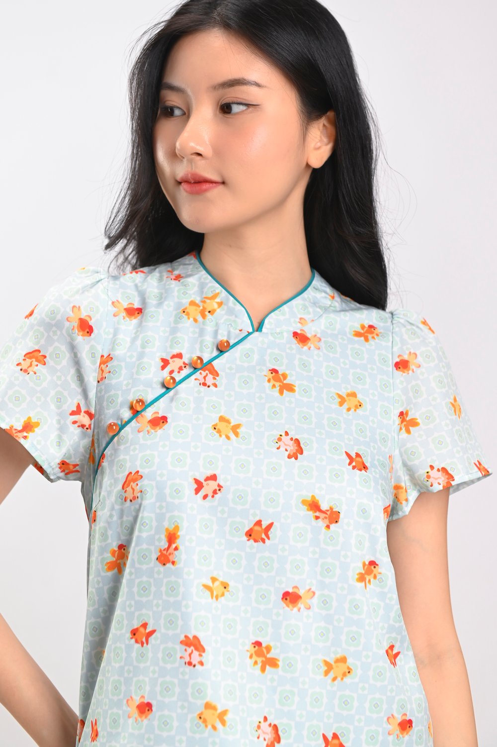LUCKY RIVER SLEEVED CHEONGSAM TOP
