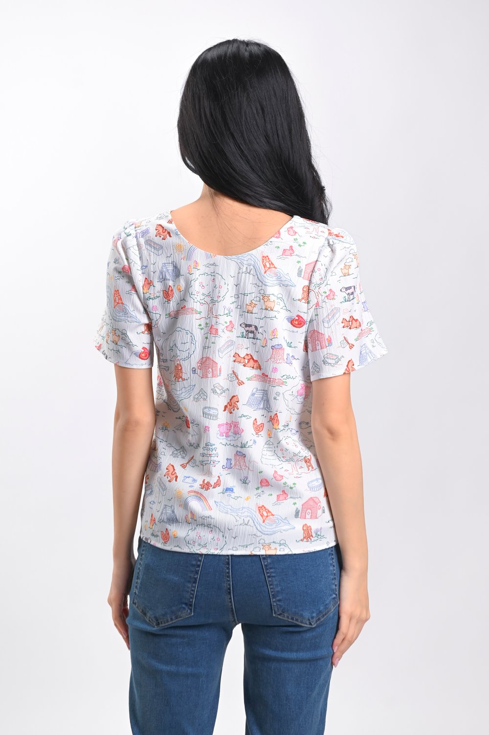 ZODIAC FARM SLEEVED BUTTON TOP