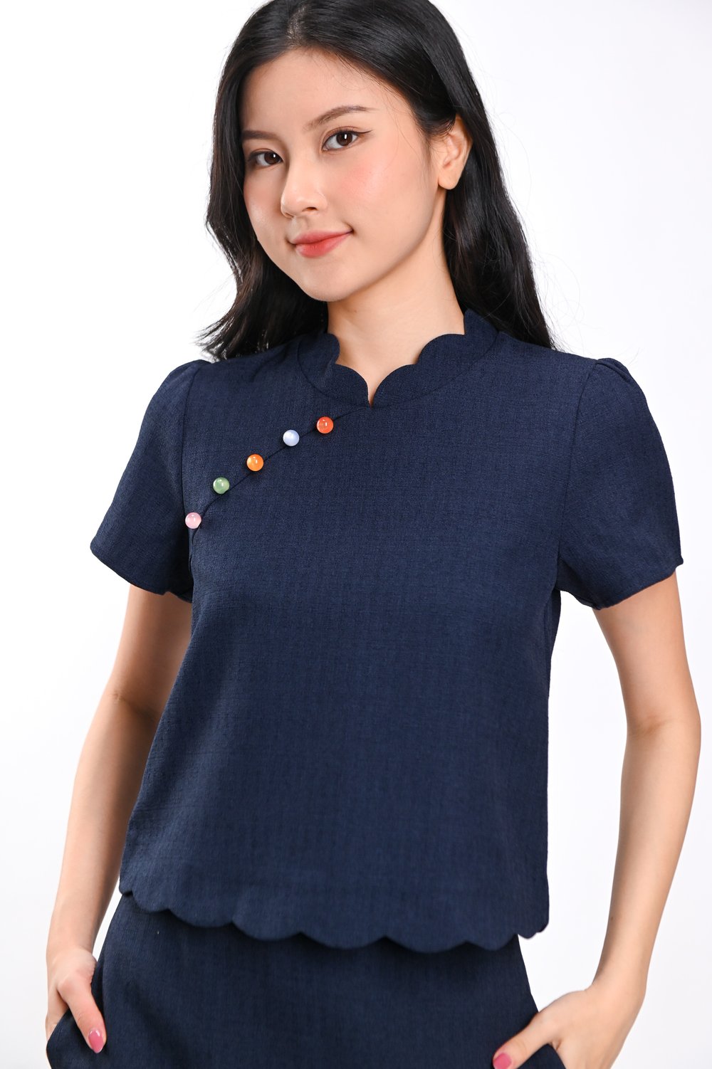 HUIMIN SCALLOP CHEONGSAM TOP IN NAVY