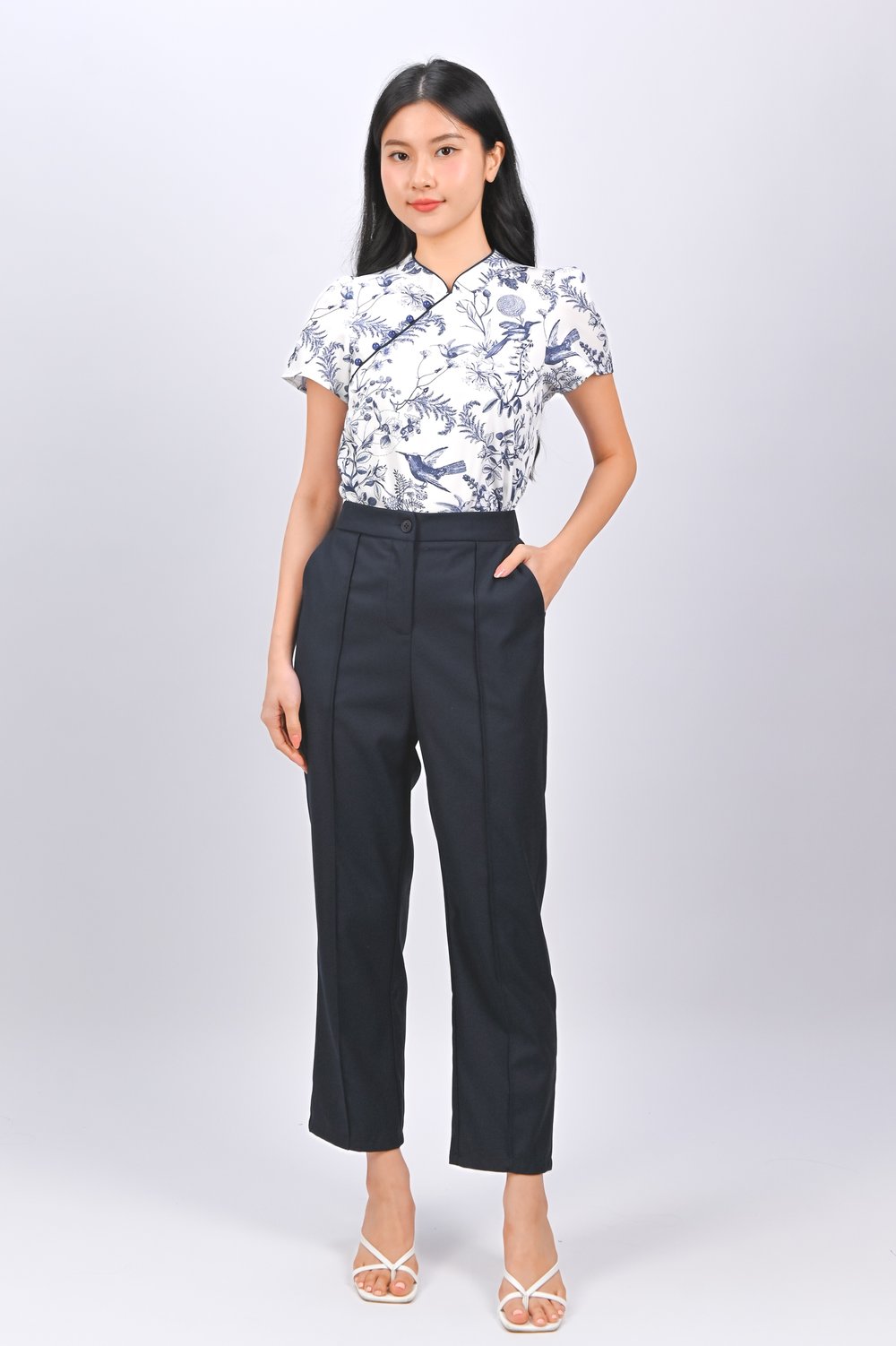 NAVY HUMMINGBIRD SLEEVED CHEONGSAM TOP