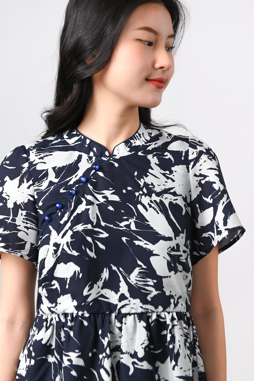 MIDNIGHT BRUSH SLEEVED CHEONGSAM TOP