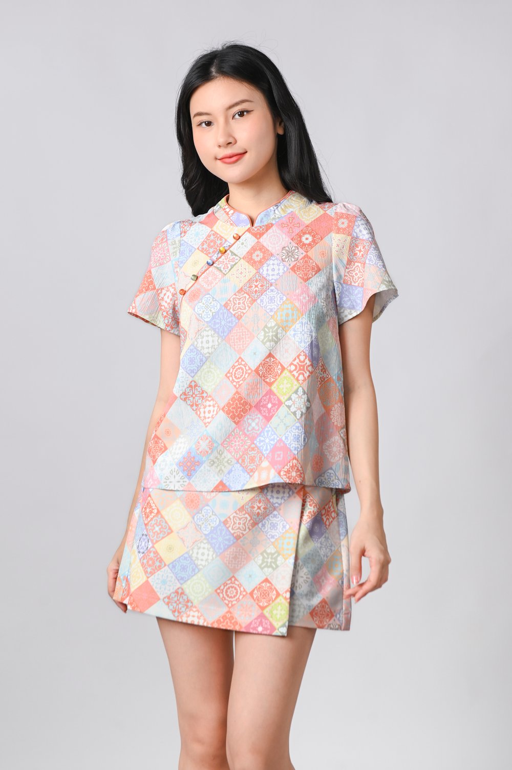 DIAMOND VINTAGE TILES SLEEVED CHEONGSAM TOP
