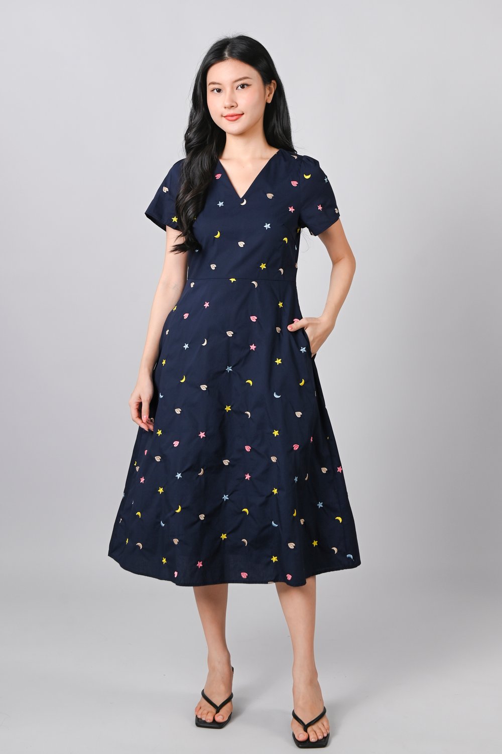 TALIA NAVY STARRY EMB. SLEEVED MIDI DRESS
