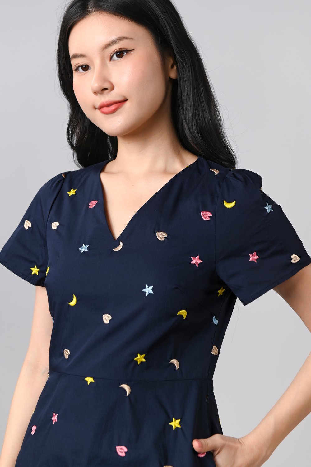 TALIA NAVY STARRY EMB. SLEEVED MIDI DRESS