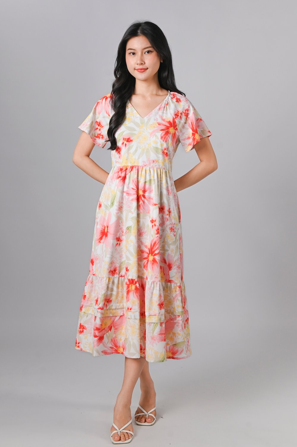 SAWYER FLORAL V-NECK SLEEVED MIDI DRESS IN RED