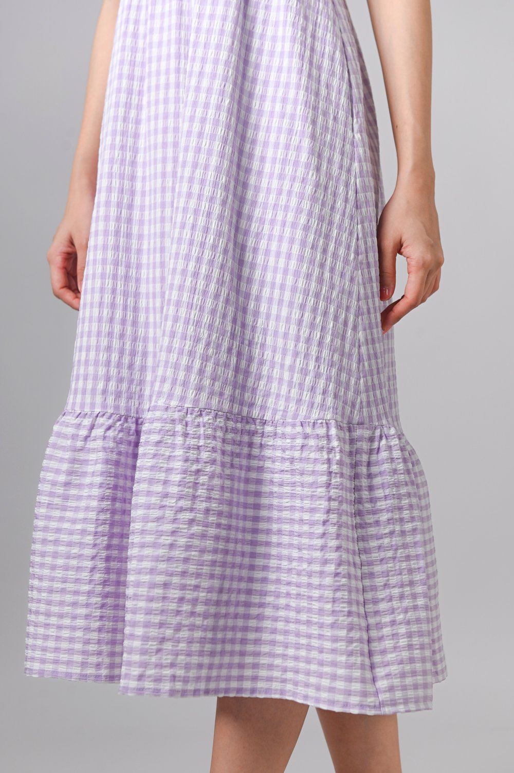 PENELOPE GINGHAM SQUARE-NECK SLEEVED DRESS IN LILAC