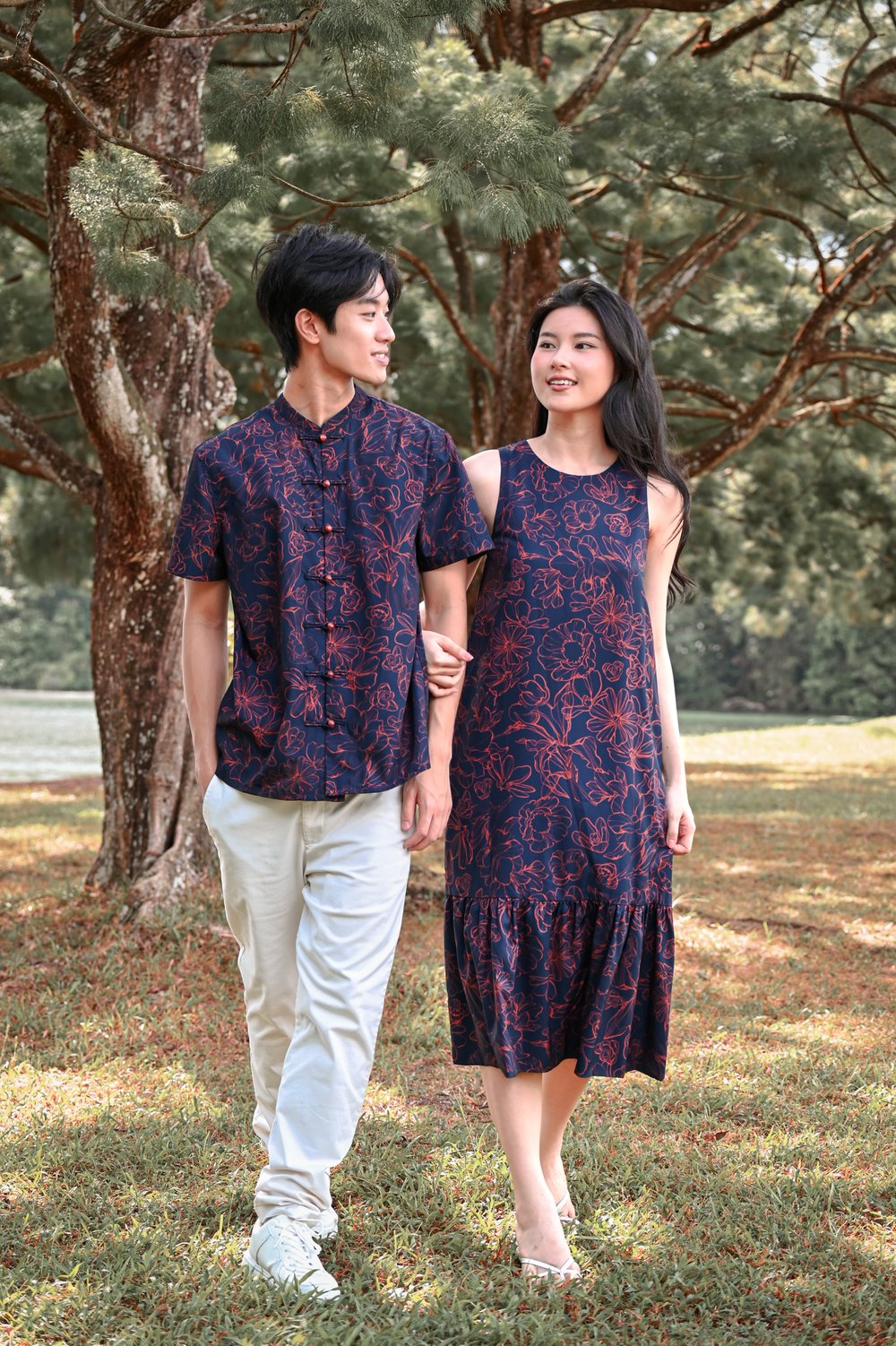 EMBER GLOW MANDARIN-COLLAR MEN’S SHIRT