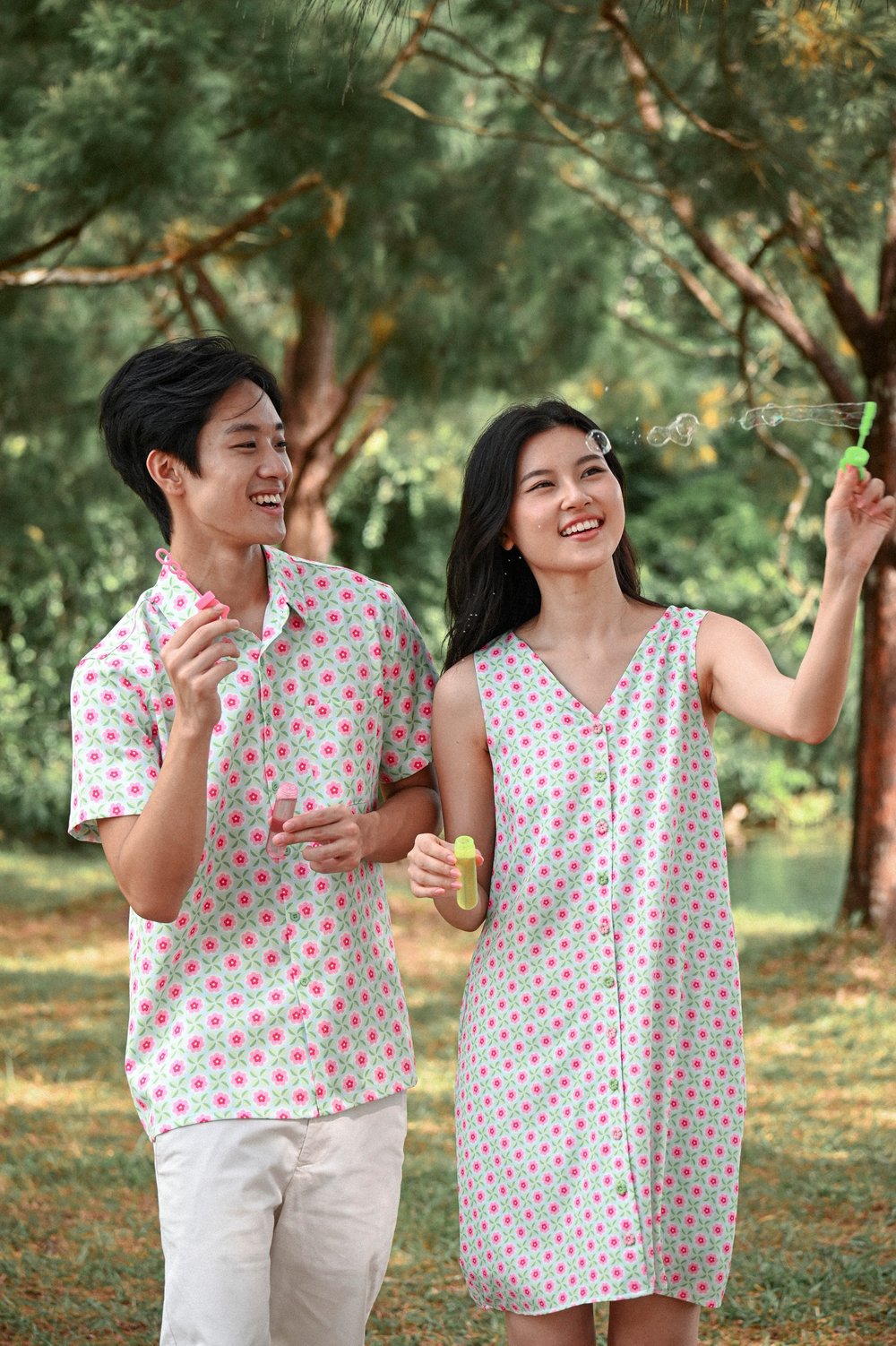 PANDAN POP SLEEVELESS BUTTON DRESS