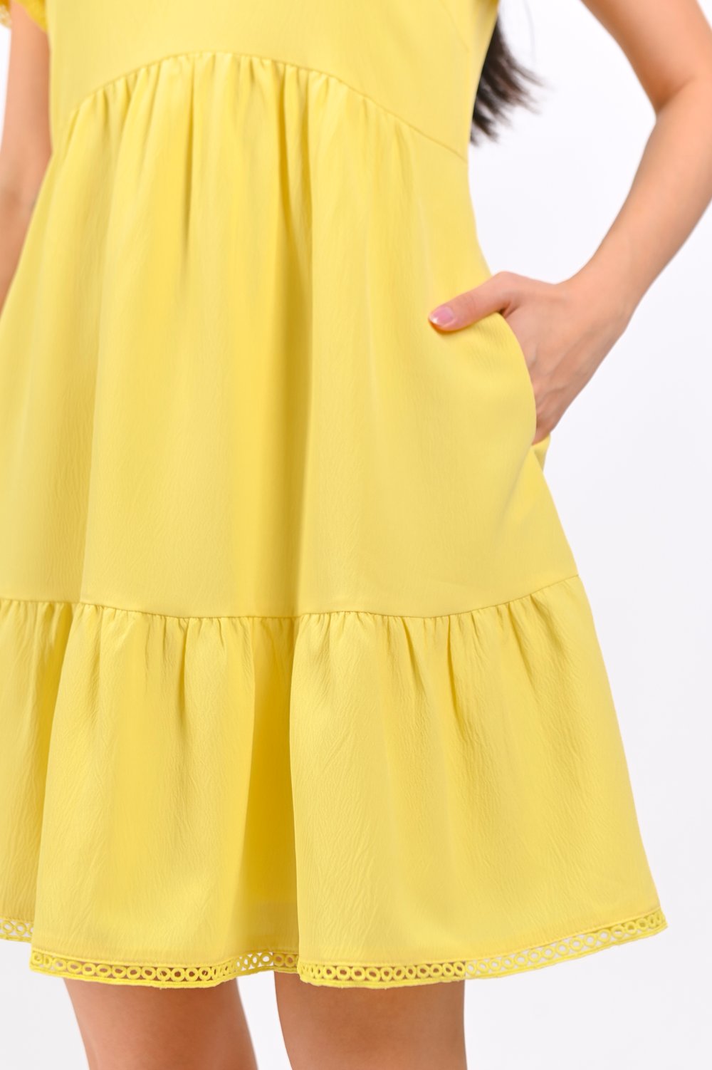 LIVIA LACE-TRIM SLEEVED DRESS IN YELLOW