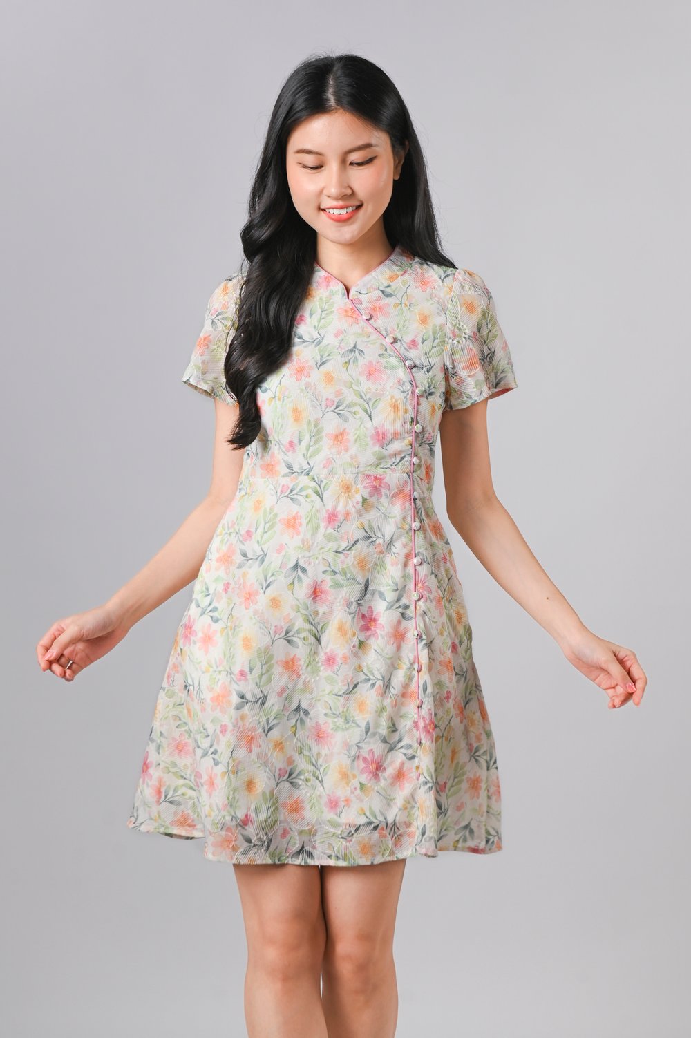 JIELING FLORAL EMB. SLEEVED CHEONGSAM DRESS