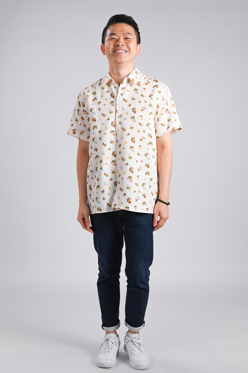 CREAM GENTLE GARDENS MEN’S SHIRT