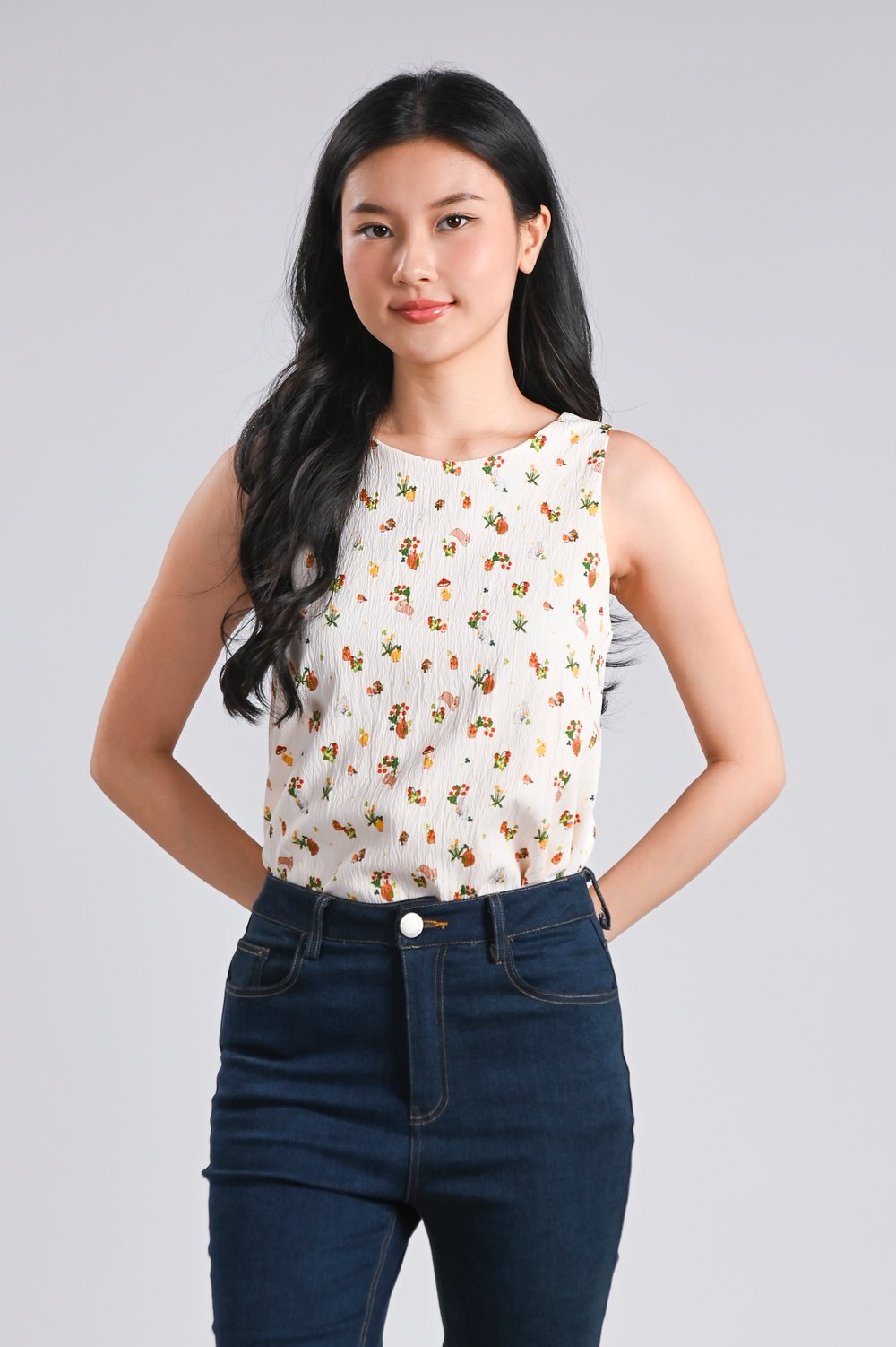 CREAM GENTLE GARDENS TWO-WAY TOP