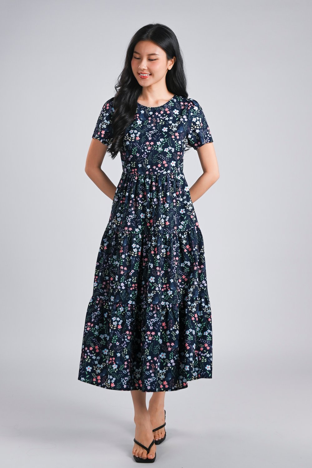 IVY LIT ROUND-NECK TIERED MIDAXI DRESS