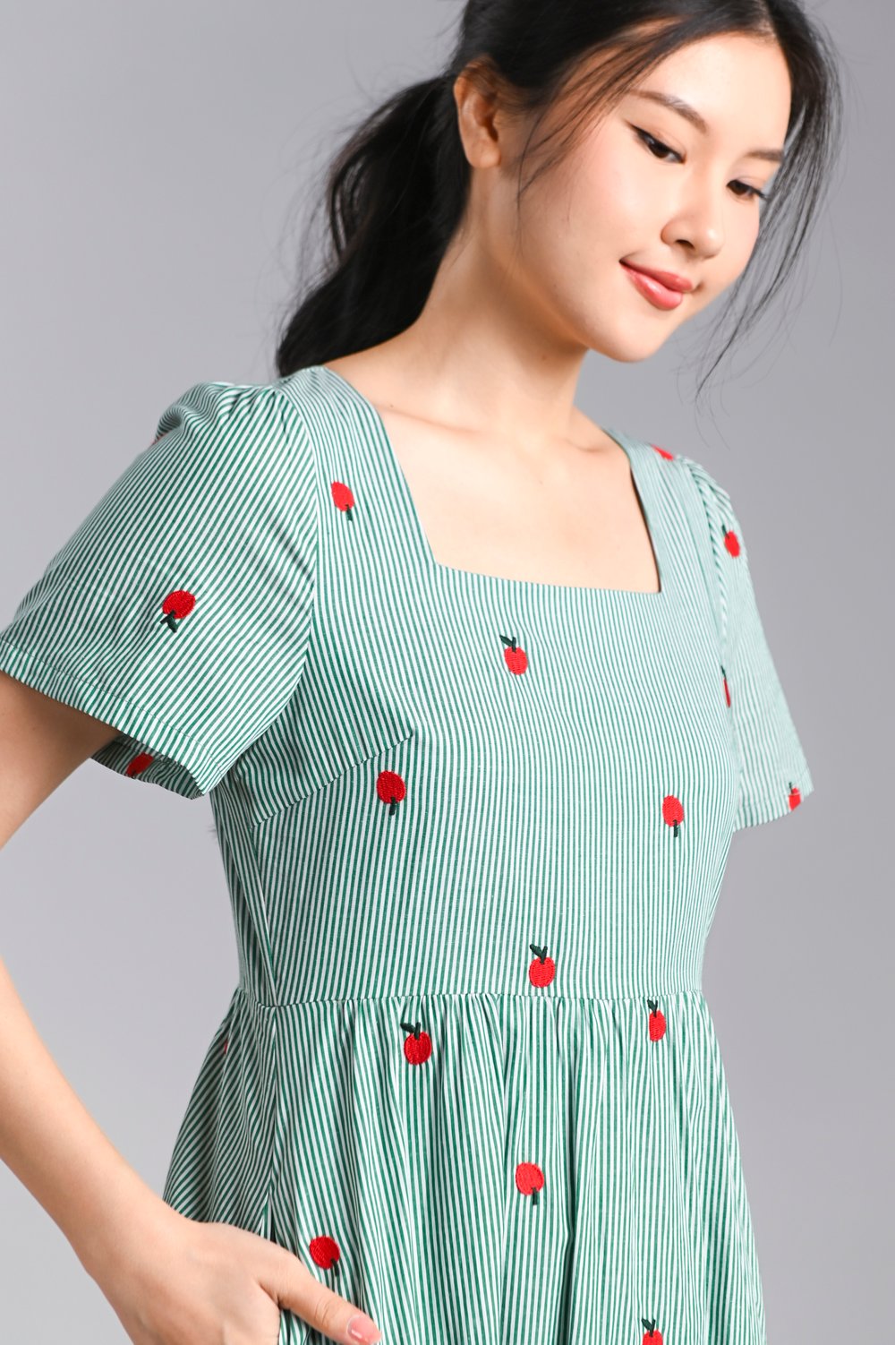 BIANCHE APPLE EMB. SQUARE-NECK DRESS IN GREEN STRIPES
