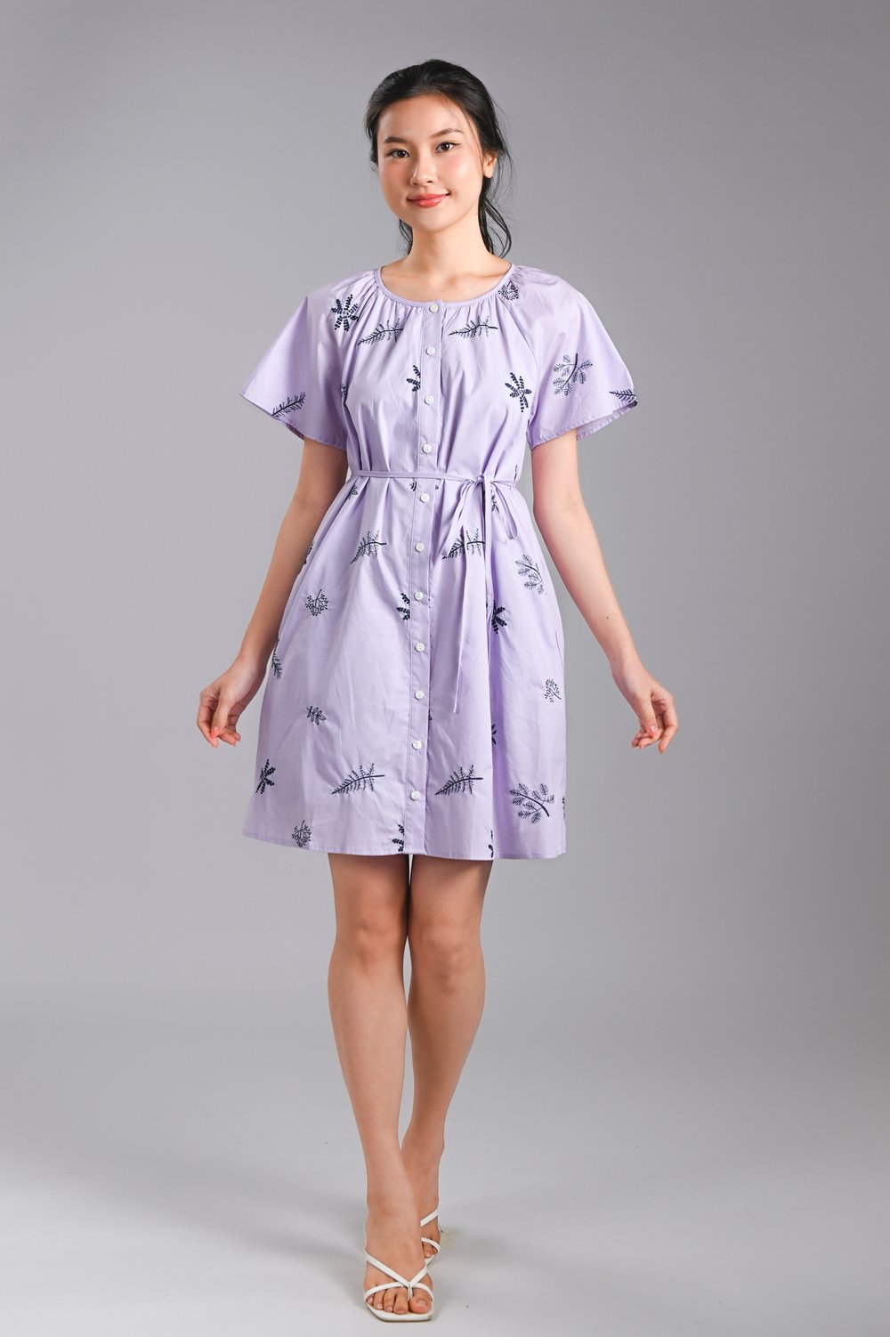 BRYELLE EMB. SLEEVED BUTTON DRESS IN LILAC