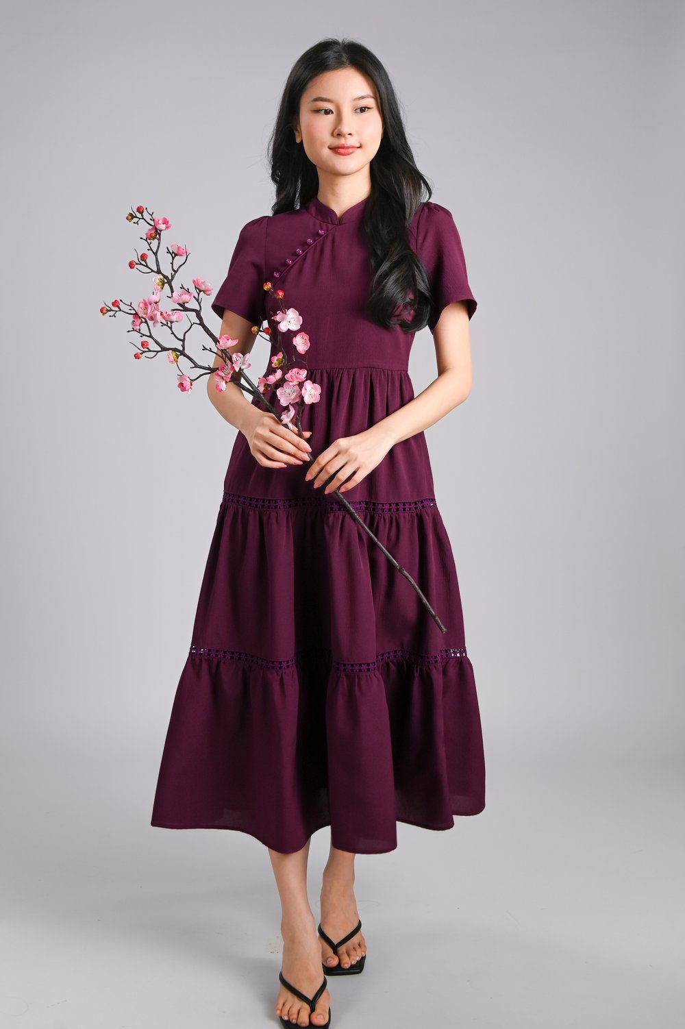 XIAOYANZI CHEONGSAM TIERED MIDAXI DRESS IN MAROON