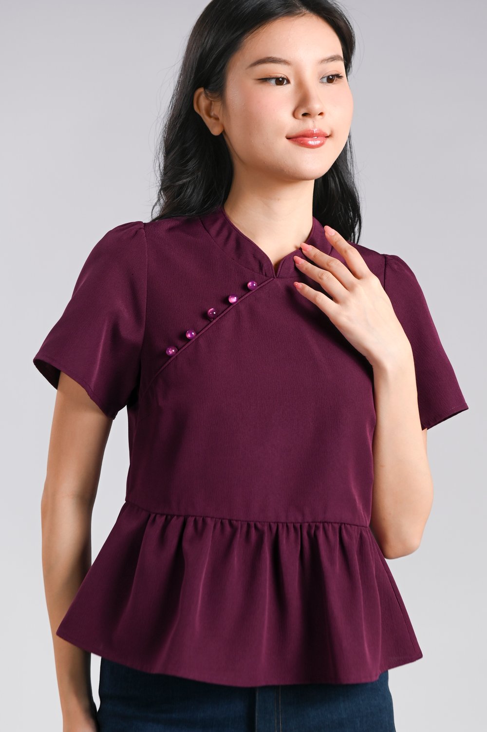 SHILIN SLEEVED CHEONGSAM TOP IN MAROON