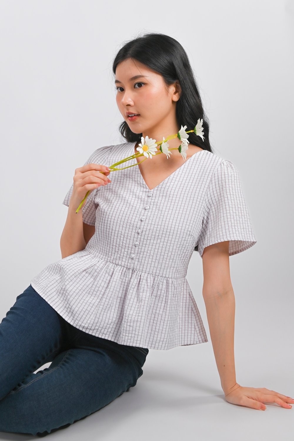 KEIR GRID SLEEVED PEPLUM TOP IN LILAC-GREY