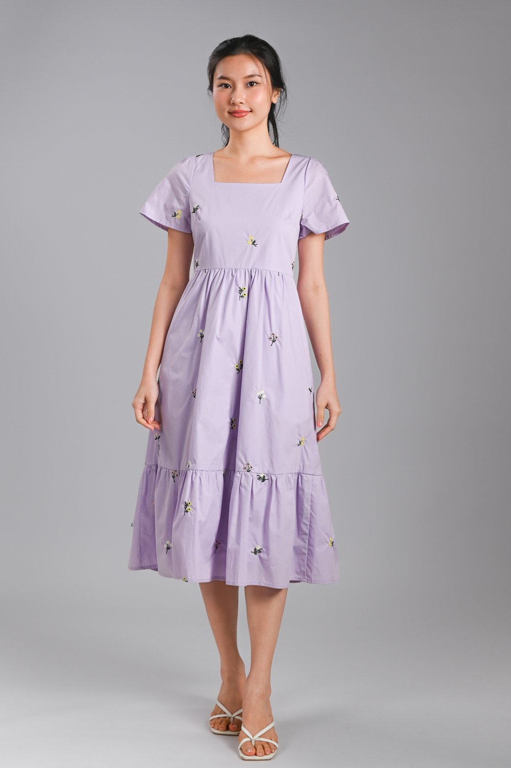 SCARLETT EMB. SQUARE-NECK SLEEVED DRESS IN LILAC