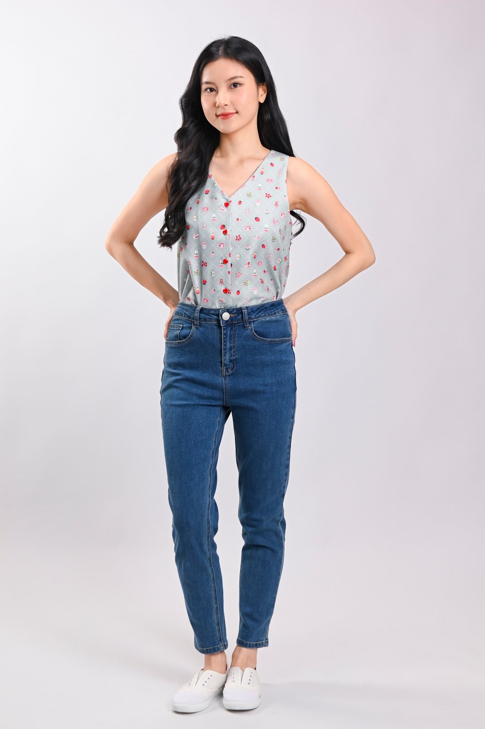 STRAWBERRY MATCHA TWO-WAY BUTTON TOP