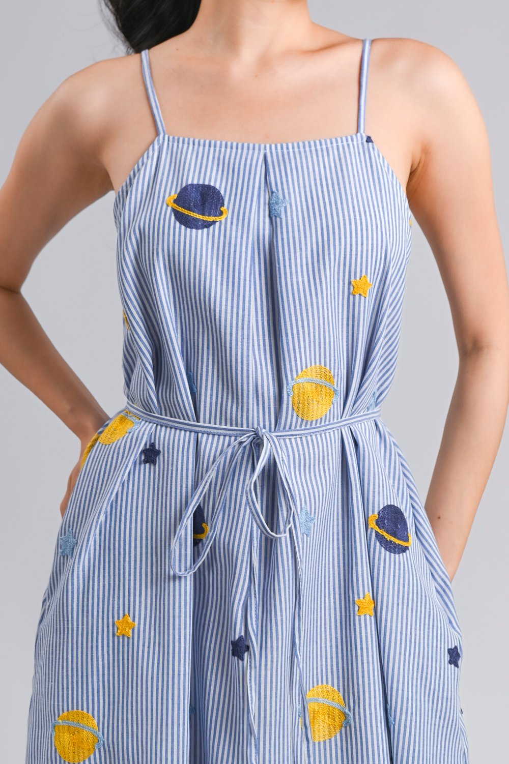 GALAXY EMB. SPAG TENT MIDI DRESS IN STRIPES