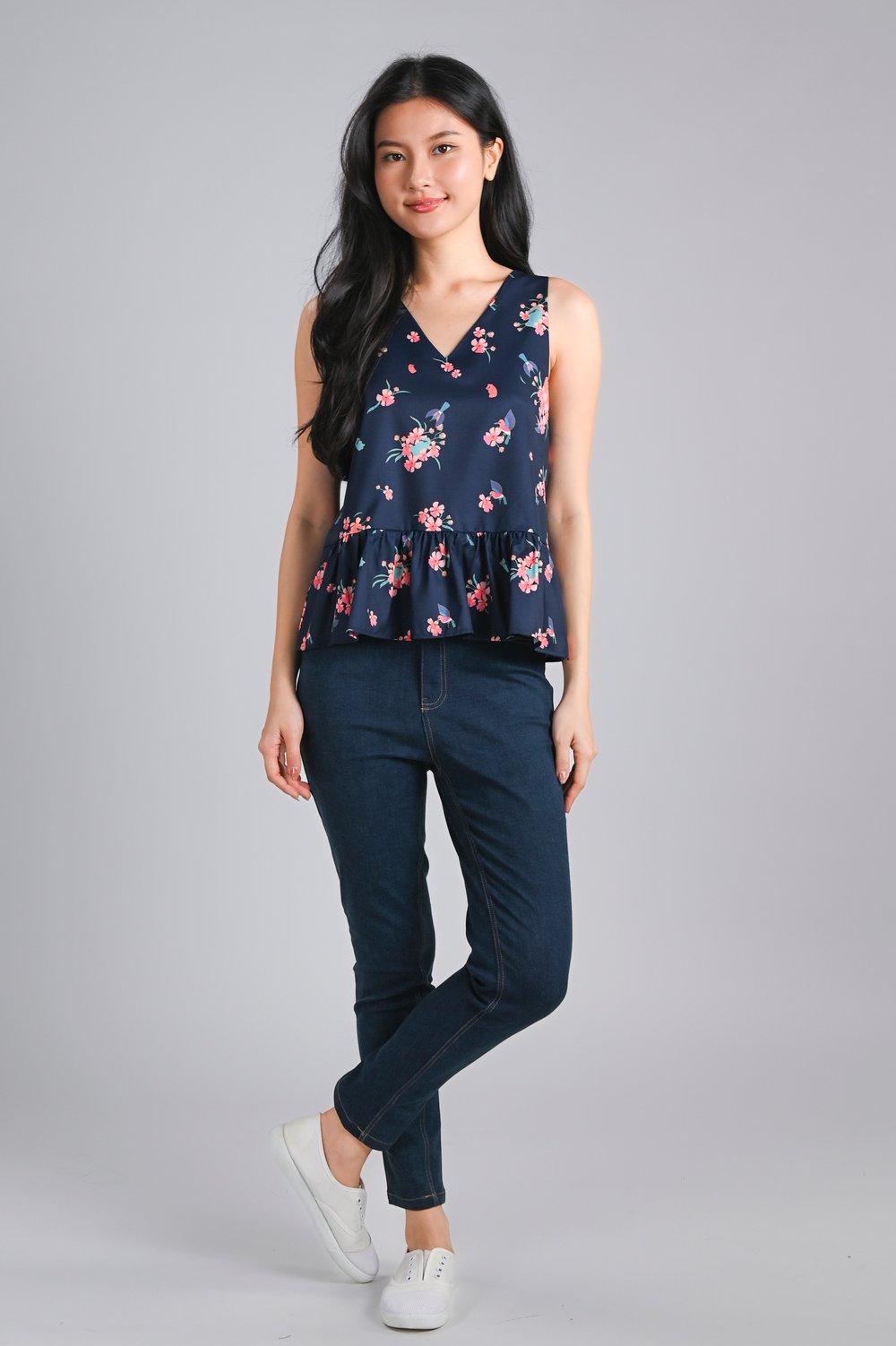 LIONCOLONY x AWE SLEEVELESS PEPLUM TOP