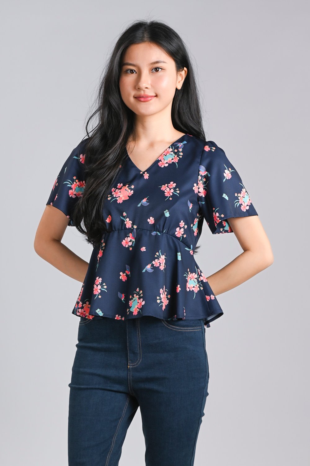 LIONCOLONY x AWE SLEEVED PEPLUM TOP