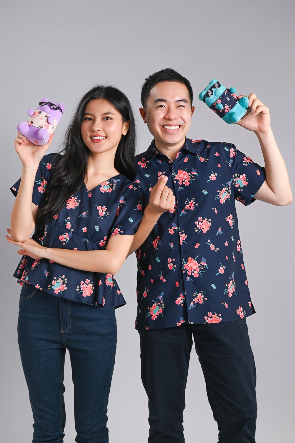 LIONCOLONY x AWE SLEEVED PEPLUM TOP