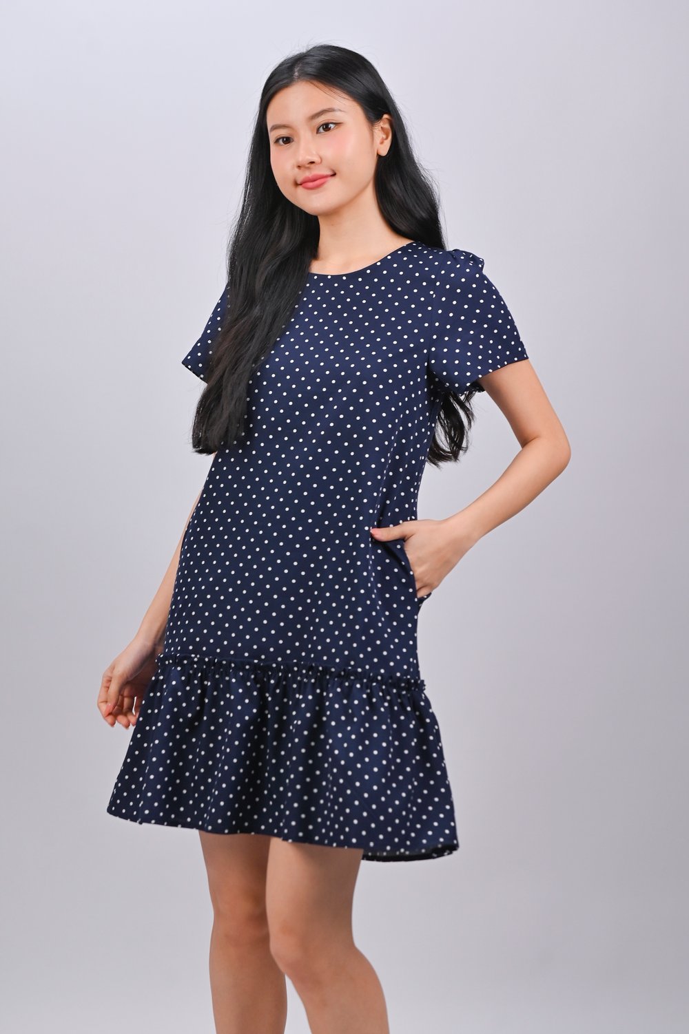 ANNORA SLEEVED DROPWAIST DRESS IN NAVY POLKA