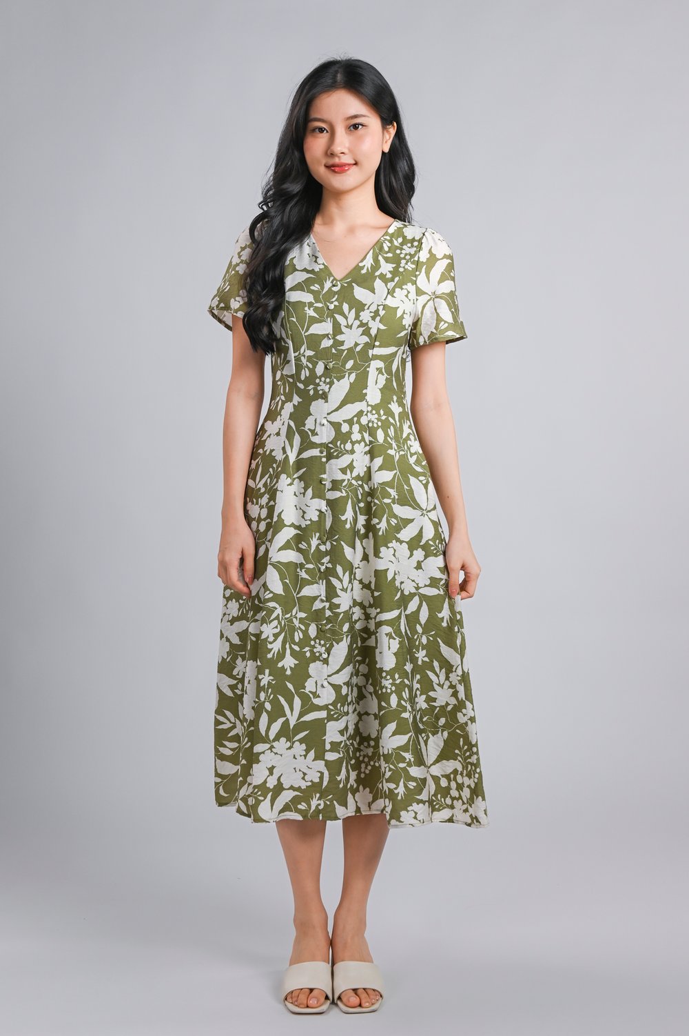 AYINDA GREEN FLORAL V-NECK SLEEVED BUTTON MIDI DRESS